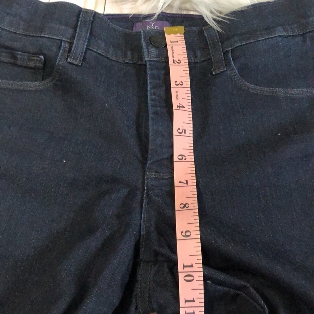 NYDJ Shorts Size 2 EUC - Picture 8 of 9
